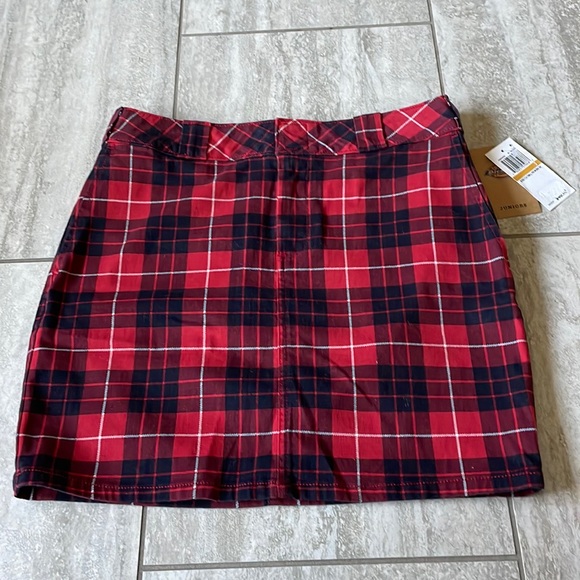 Dickies Juniors skirt size 3,checkered red and black,for women - Picture 1 of 8
